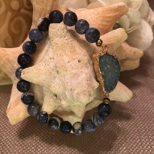 Blue Sodalite Stretch Bracelet with Druzy